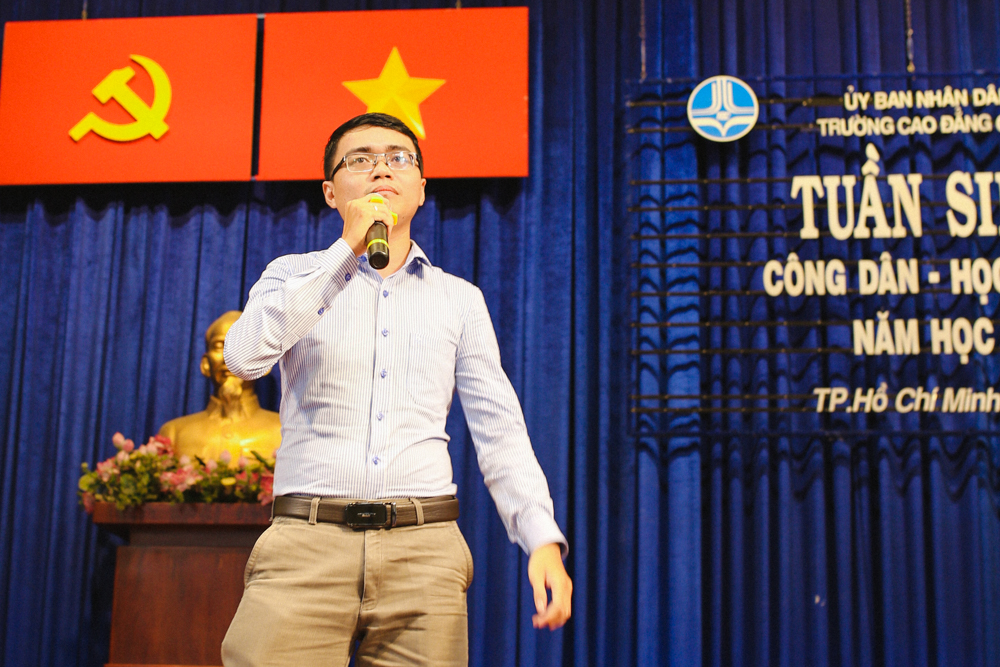 Đại diện công ty FPT Software có các chia sẻ về kinh nghiệm làm việc sau khi ra trường.