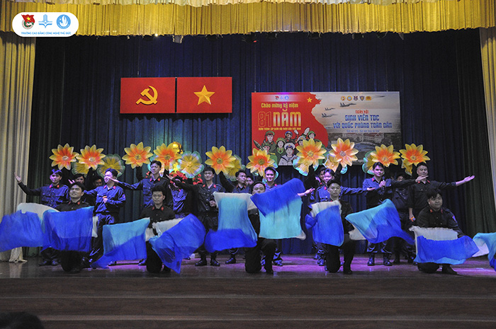 Giao lưu văn nghệ giữa TDC và các đơn vị lực lượng vũ trang