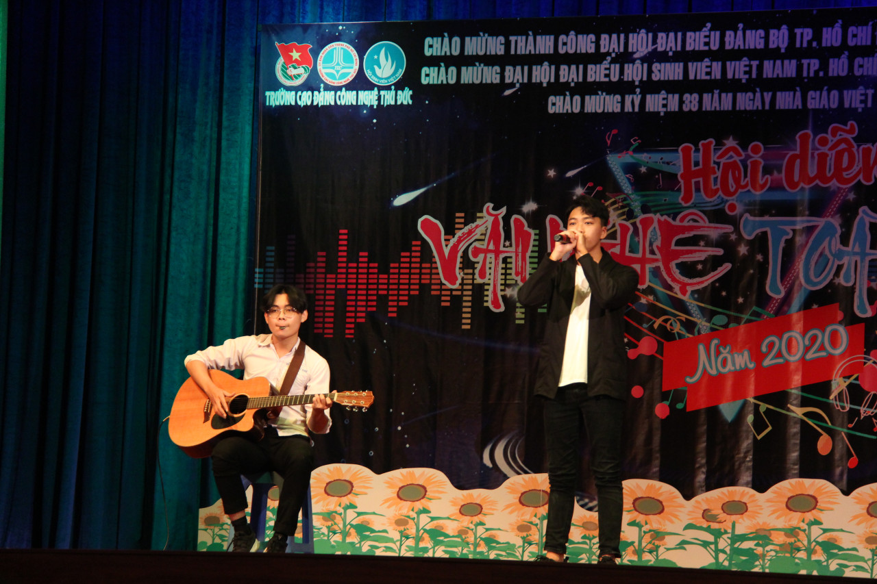 Tiết mục Về Miền Tây