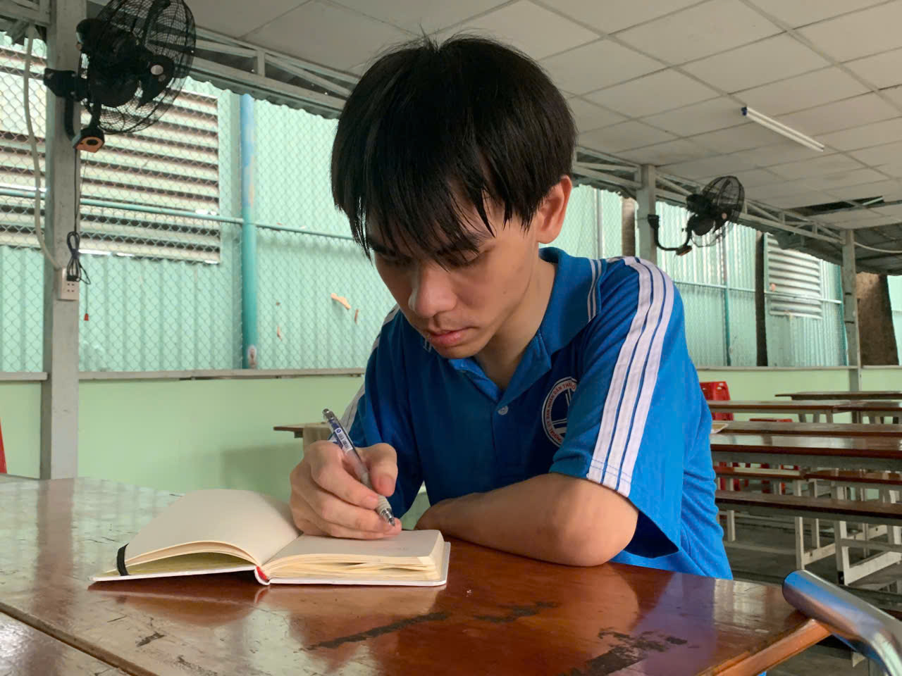 Sinh viên Trần Tân Tiến
